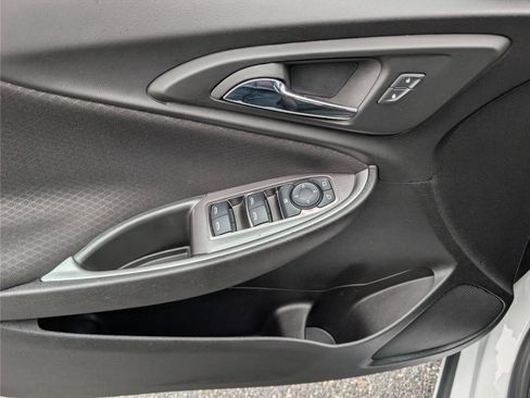 Used 2024 Chevrolet Malibu LT image 19