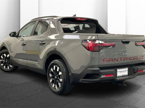 Certified 2025 Hyundai Santa Cruz SEL image 9