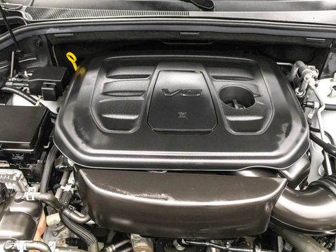 Used 2022 Jeep Grand Cherokee Limited image 45