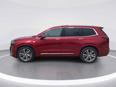 Used 2021 Cadillac XT6 Premium Luxury w/ LPO, Floor Liner Package FWD image 6