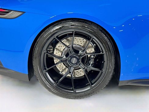 Used 2023 Porsche 911 GT3 RWD image 36