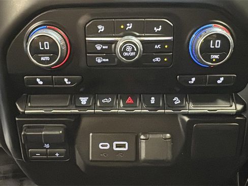 Used 2023 Chevrolet Silverado 2500 LT w/ Convenience Package image 19