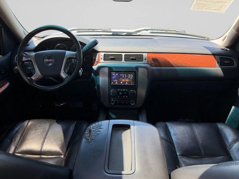 Used 2007 GMC Sierra 2500 SLT w/ Convenience Package AWD/4WD image 15