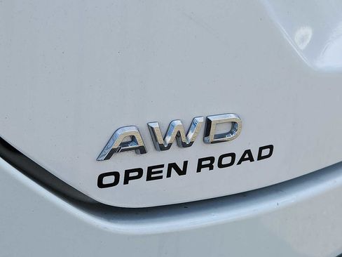 Used 2023 Honda Pilot EX-L image 4