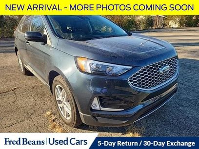 Used 2024 Ford Edge SEL w/ Convenience Package