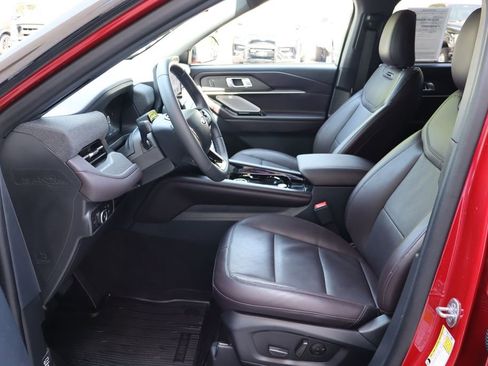 Used 2026 Ford Explorer Platinum AWD/4WD image 25