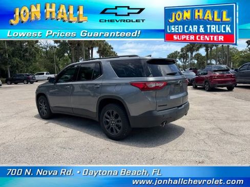 Used 2021 Chevrolet Traverse RS FWD image 7
