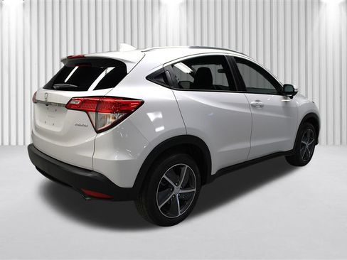 Used 2022 Honda HR-V EX image 3