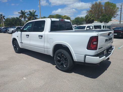 New 2026 RAM 1500 4x4 Crew Cab image 7
