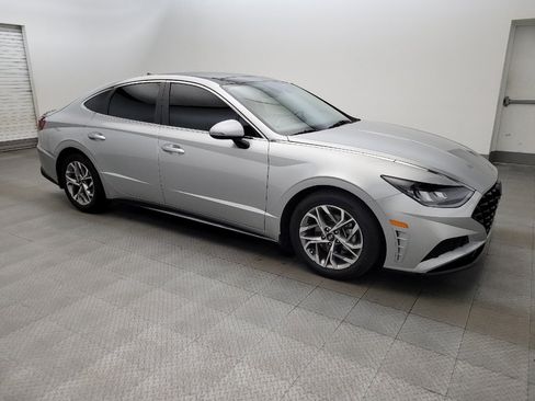 Used 2021 Hyundai Sonata SEL w/ Convenience Package FWD image 11