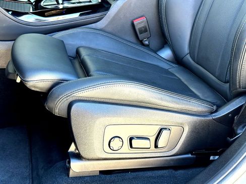 Certified 2025 BMW X4 xDrive30i w/ Premium Package image 13