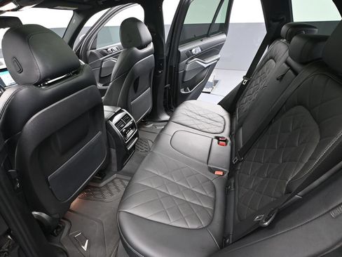 Used 2023 BMW X5 xDrive40i AWD/4WD image 38