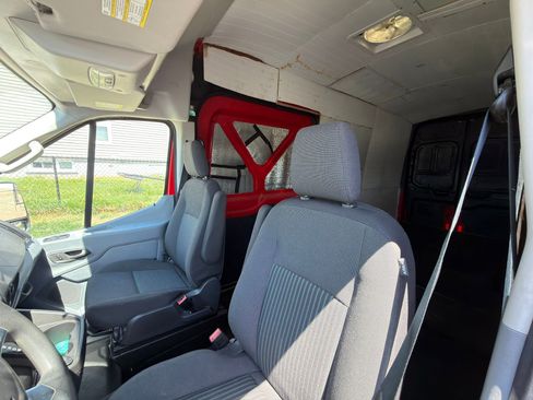 Used 2018 Ford Transit 250 148 High Roof Extended RWD image 22