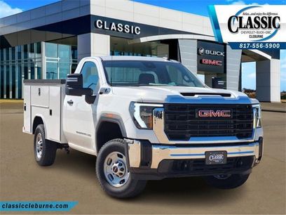 New 2024 GMC Sierra 2500 Pro w/ Convenience Package