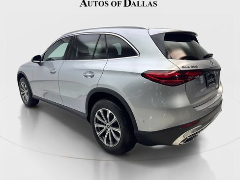 Used 2023 Mercedes-Benz GLC 300 4MATIC image 9