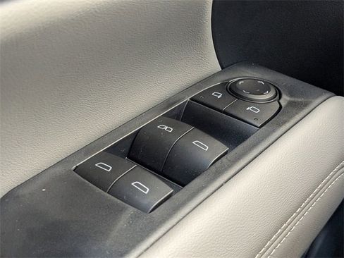 Used 2026 GMC Terrain Elevation image 19