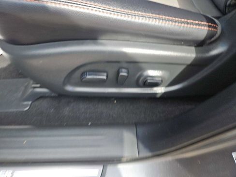 Used 2020 Nissan Pathfinder SL AWD/4WD image 14