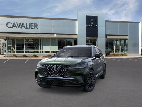 New 2026 Lincoln Aviator Black Label w/ Dynamic Handling Package AWD/4WD image 2