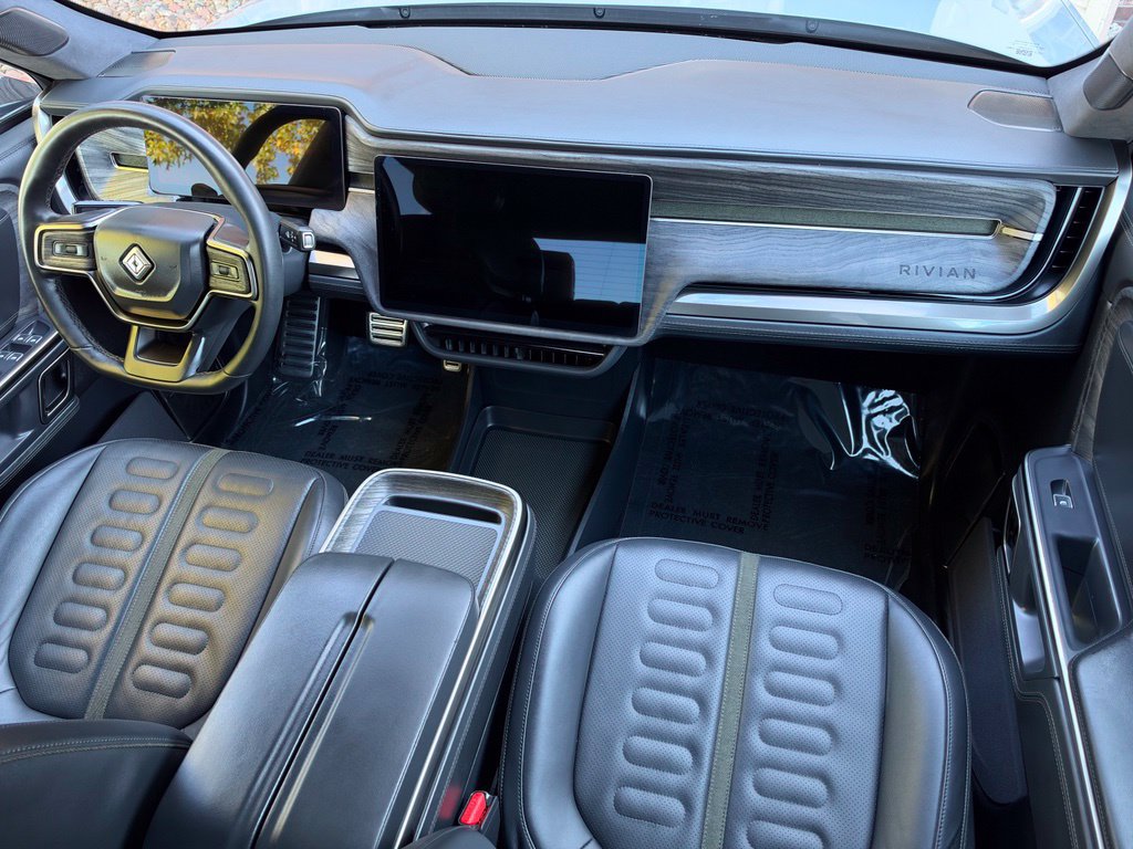 Used 2022 Rivian R1T Adventure AWD/4WD image 24