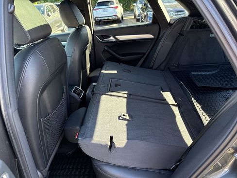 Used 2018 Audi Q3 2.0T Premium Plus w/ Premium Plus Package image 24