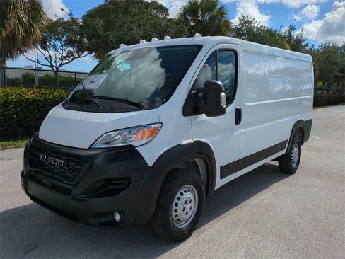 New 2025 RAM ProMaster 1500 w/ Convenience Group image 9