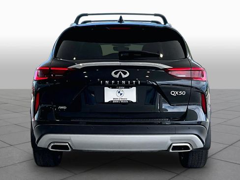 Used 2023 INFINITI QX50 Sensory w/ Accent Package AWD/4WD image 4