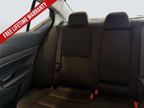 Used 2024 Nissan Altima 2.5 SV FWD image 25