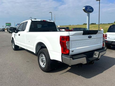 Used 2022 Ford F250 XL w/ Power Equipment Group RWD image 6