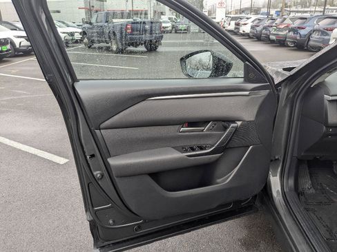 Used 2025 MAZDA CX-50 2.5 Hybrid w/ Preferred Pkg image 17