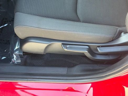 Used 2020 Honda HR-V EX image 17