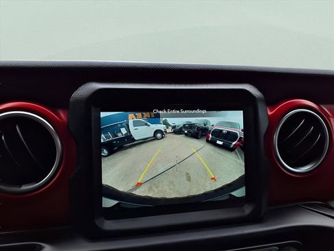 Used 2021 Jeep Wrangler Unlimited Rubicon image 30