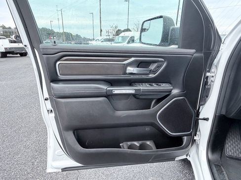 Used 2025 RAM 1500 Laramie AWD/4WD image 29
