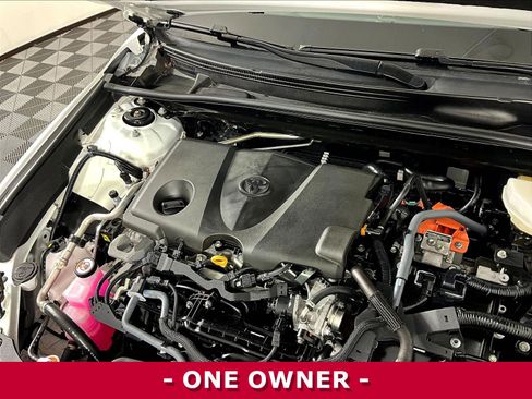 Used 2025 Toyota Camry LE FWD image 30