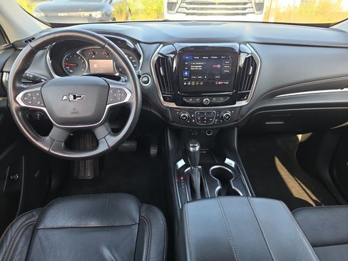 Used 2020 Chevrolet Traverse Premier w/ Redline Edition FWD image 8