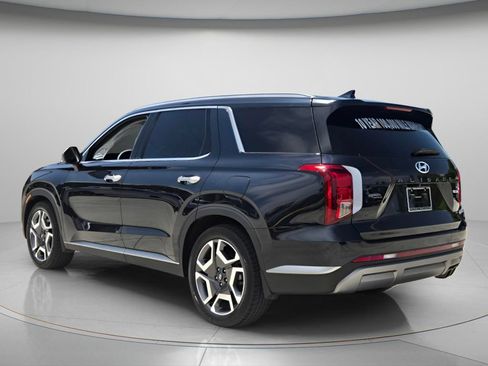 Used 2023 Hyundai Palisade SEL AWD/4WD image 4