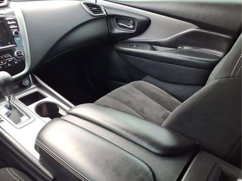 Used 2022 Nissan Murano S FWD image 13
