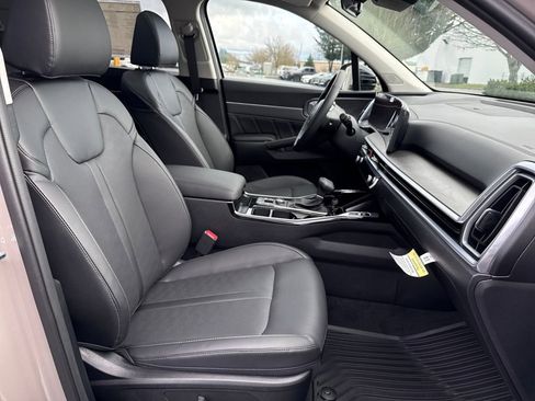 New 2025 Kia Sorento SX image 11