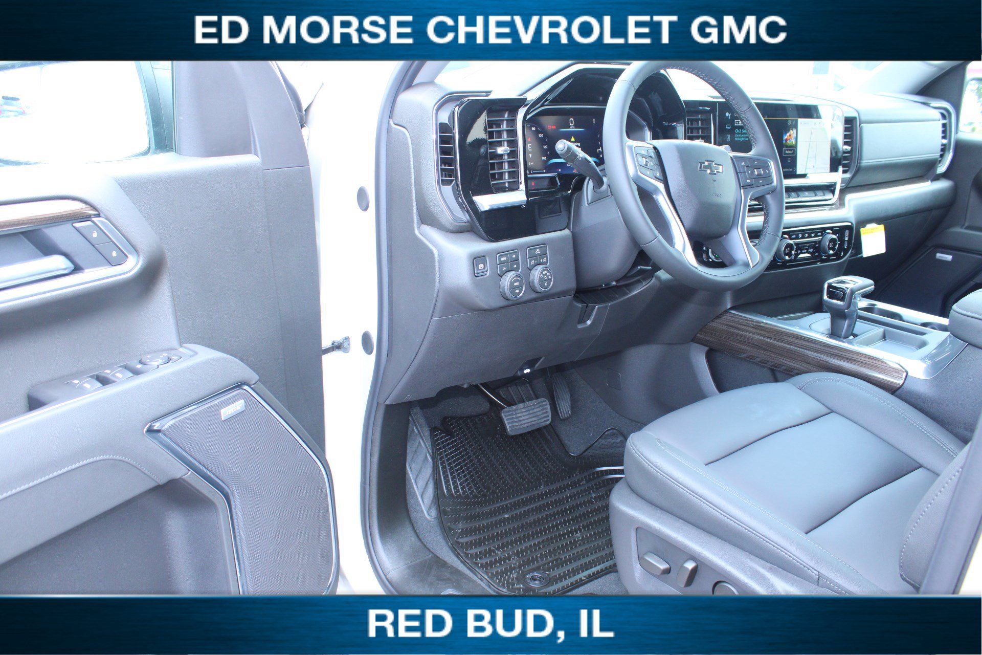 New 2026 Chevrolet Silverado 1500 RST w/ Convenience Package II AWD/4WD image 6