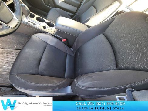 Used 2018 Subaru Legacy 2.5i Premium image 12