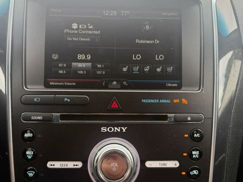Used 2016 Ford Explorer Sport w/ Equipment Group 401A AWD/4WD image 21