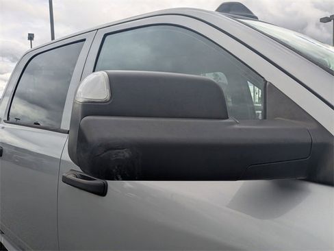 Used 2021 RAM 2500 Tradesman w/ Chrome Appearance Group image 12