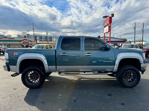 Used 2012 GMC Sierra 1500 SLE w/ Power Tech Package image 7