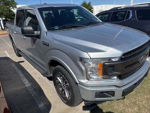 Used 2018 Ford F150 XLT w/ Equipment Group 302A Luxury image 2