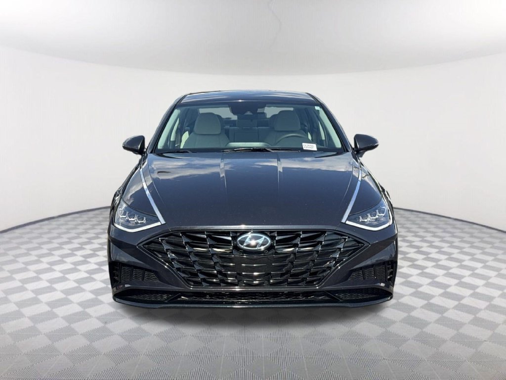 Used 2023 Hyundai Sonata SEL FWD image 2