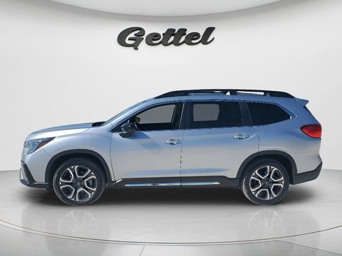 Used 2024 Subaru Ascent Limited w/ Technology Package AWD/4WD image 8