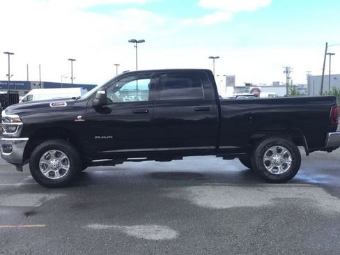 New 2025 RAM 2500 Big Horn image 5