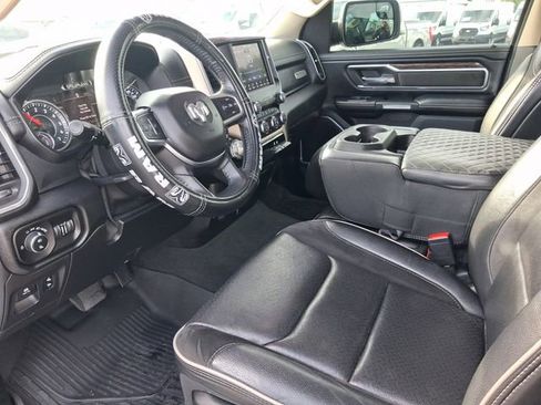 Used 2020 RAM 1500 Laramie RWD image 11
