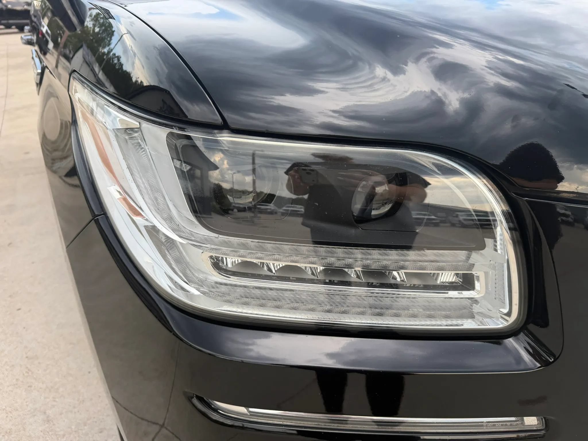 Used 2018 Lincoln Navigator Select w/ Technology Package AWD/4WD image 58