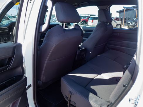 Used 2025 Toyota Tacoma SR image 21