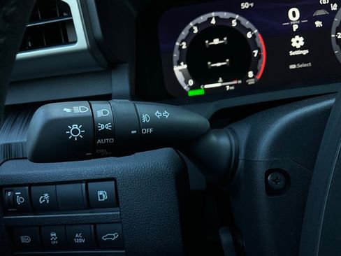 New 2025 Toyota 4Runner 4WD image 42